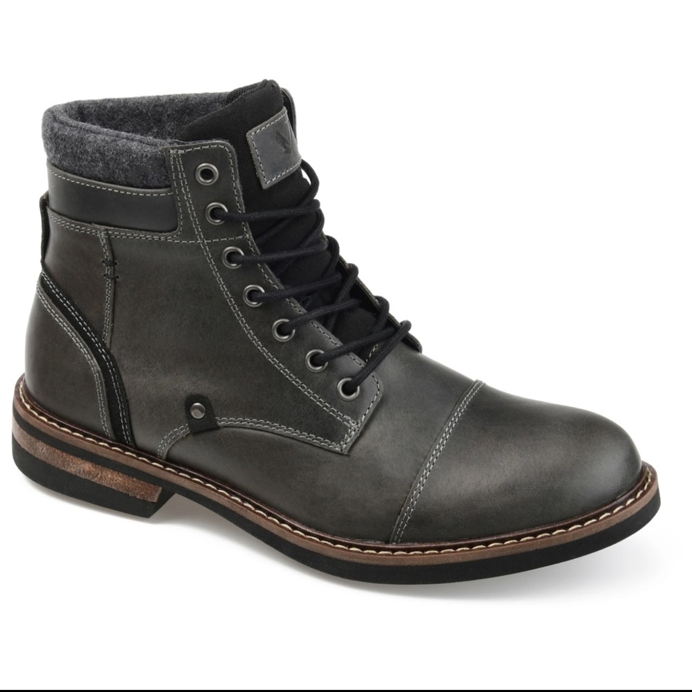 Thomas & Vine Yukon boots. Brand new, unworn, in original box.